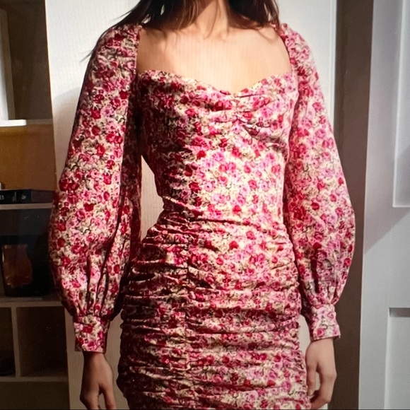 Nasty Gal Dresses & Skirts - Nasty Gal Vibrant Floral Balloon Sleeve Ruched Mini Dress